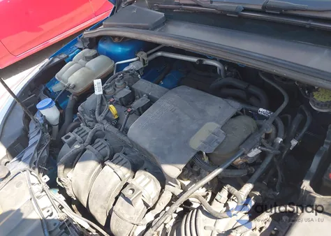 2014 Ford Focus Se z USA, uszkodzony, nr VIN 1FADP3F27EL178328